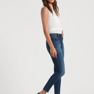NWT Bridgette Skinny (High Rise) from Lucky Brand